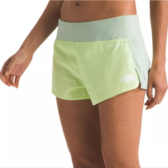 The North Face Women's Green Shorts - Picture 1 of 6